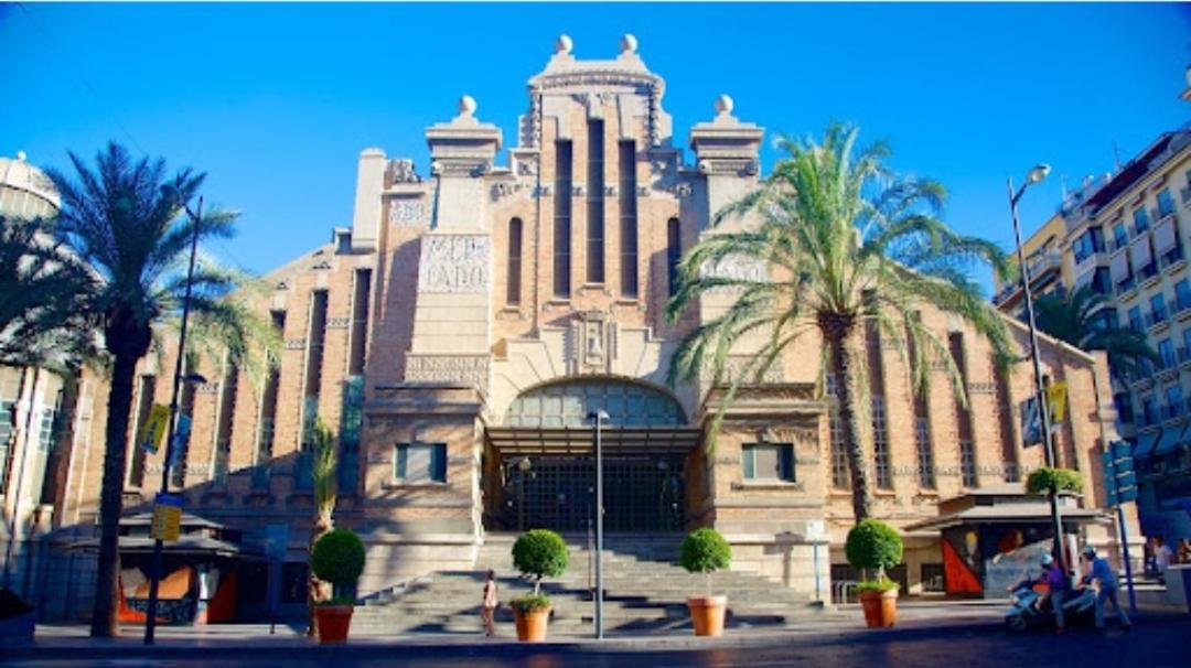 Estudio B Cerca De La Plaza De Toros Alicante Exterior photo